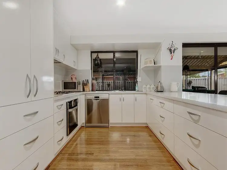 3 Limosa Glade, Warnbro WA 6169