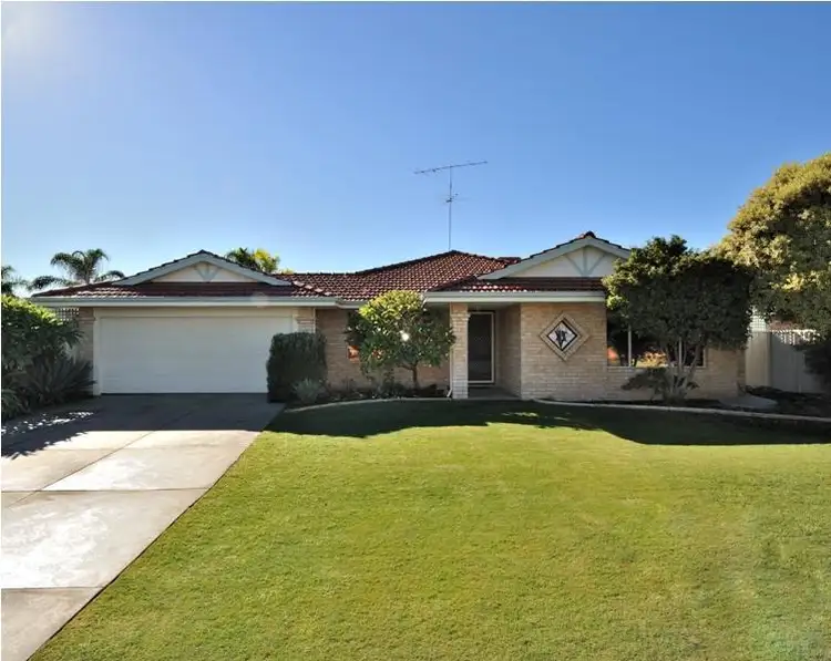 12 Florida Road, Safety Bay WA 6169