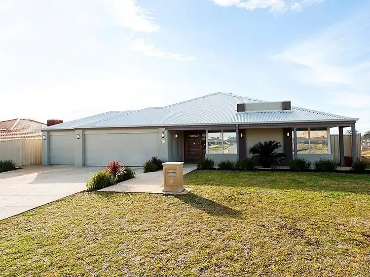15 Battrass Loop, Baldivis WA 6171
