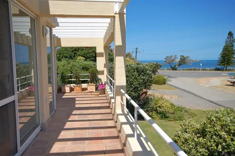 Main view of Homely house listing, 2 Churchill Place, Shoalwater WA 6169