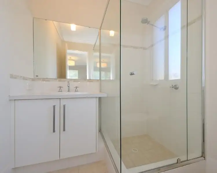Sixth view of Homely house listing, 17 Jerboa Green, Baldivis WA 6171