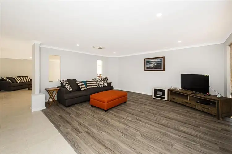 Fifth view of Homely house listing, 7 Emden Link, Port Kennedy WA 6172