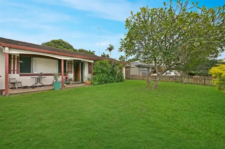 Fifth view of Homely house listing, 15 Rathbone Place, Labrador QLD 4215