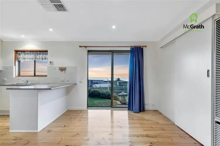 Sixth view of Homely house listing, 4 Kooraka Court, Hallett Cove SA 5158
