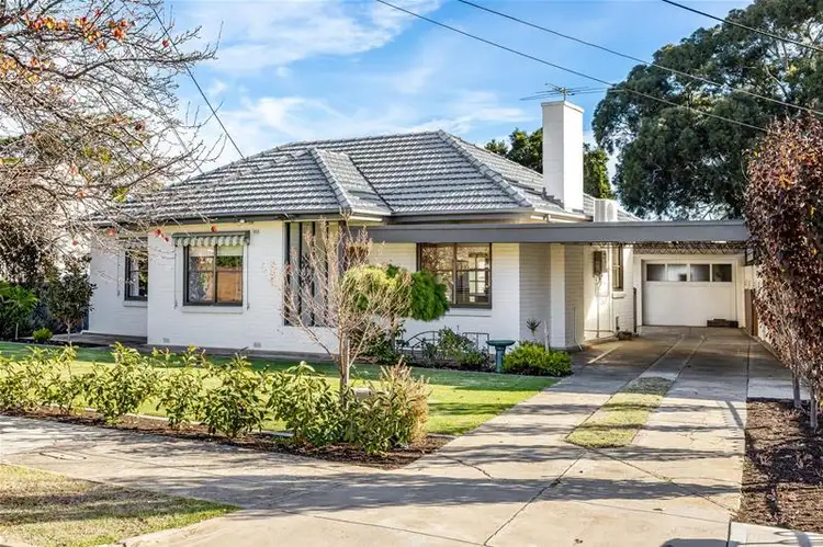 17 Ulinga Street, Glenelg North SA 5045