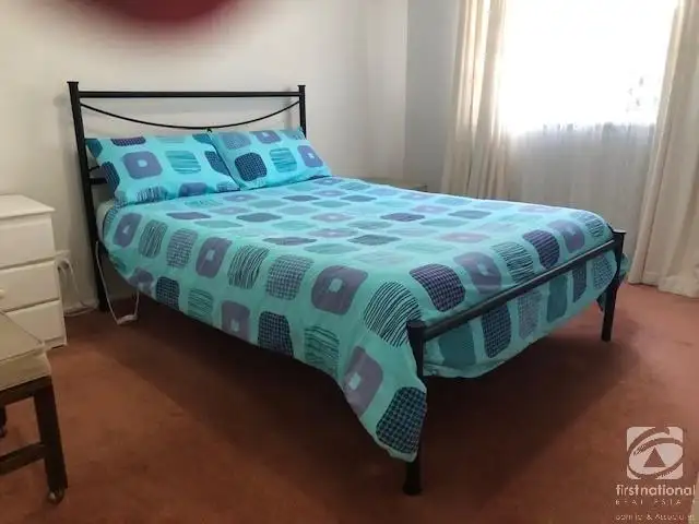 Fourth view of Homely house listing, 10 Coleman Court, Dartmouth VIC 3701