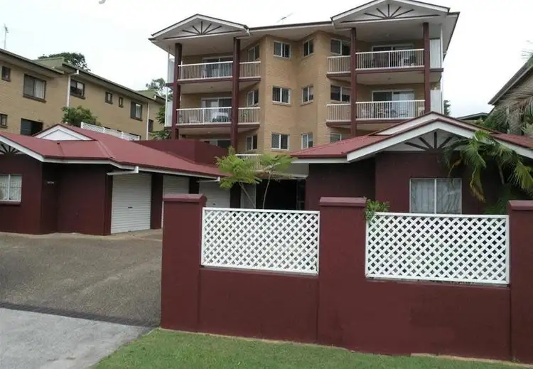 Main view of Homely unit listing, 6/37 Ninth Avenue, Coorparoo QLD 4151