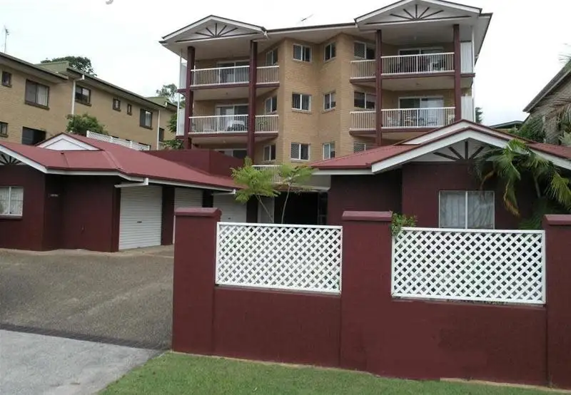Main view of Homely unit listing, 6/37 Ninth Avenue, Coorparoo QLD 4151