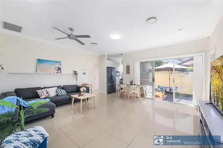 Third view of Homely villa listing, 2/183 Targo Road, Girraween NSW 2145