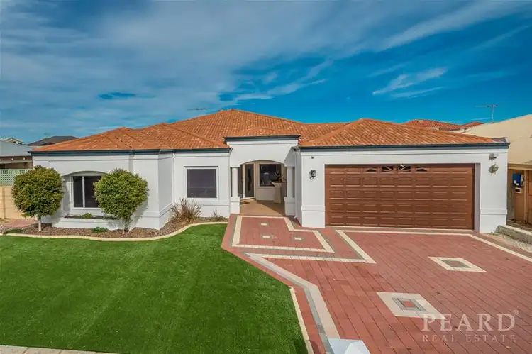 39 Rothesay Heights, Mindarie WA 6030