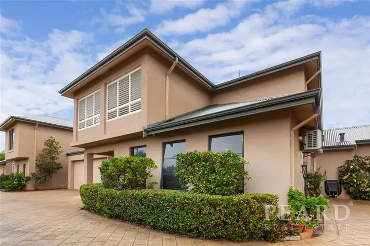 90B Manning Street, Scarborough WA 6019