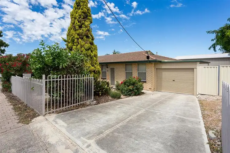 1,2,3/7 Hood Street, Hillcrest SA 5086
