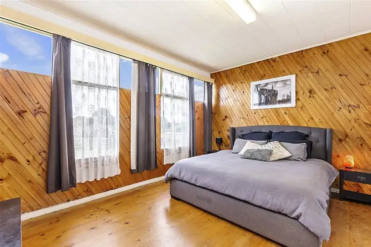 Fifth view of Homely house listing, 204 Moore Street, Warrnambool VIC 3280