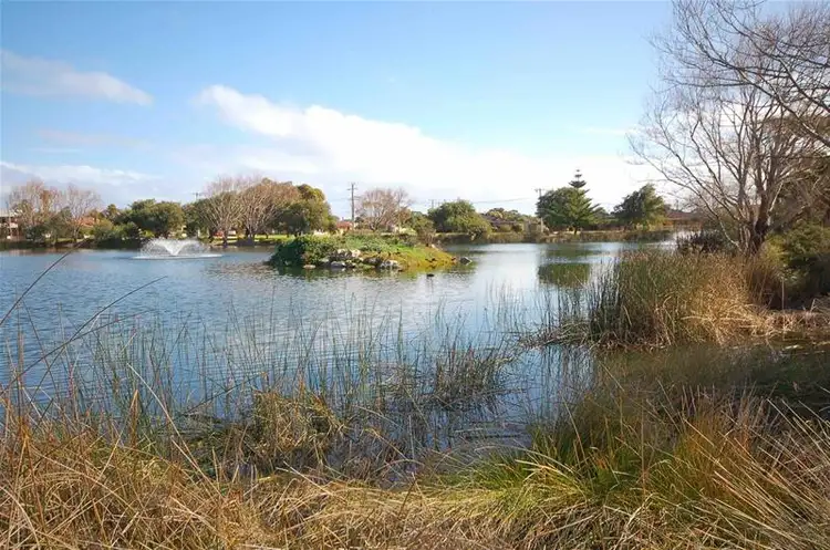 Sixth view of Homely house listing, 7 Fountain Court, Safety Bay WA 6169