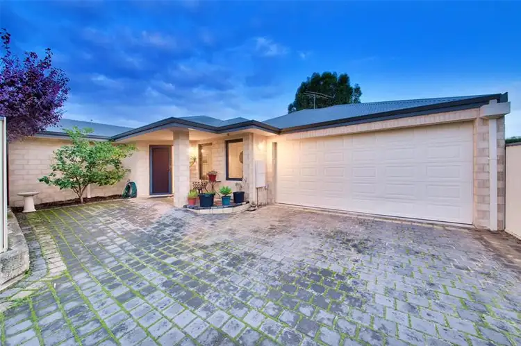 16B Helmsley Street, Scarborough WA 6019