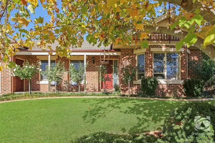 Main view of Homely house listing, 10 Johneva Avenue, Wodonga VIC 3690