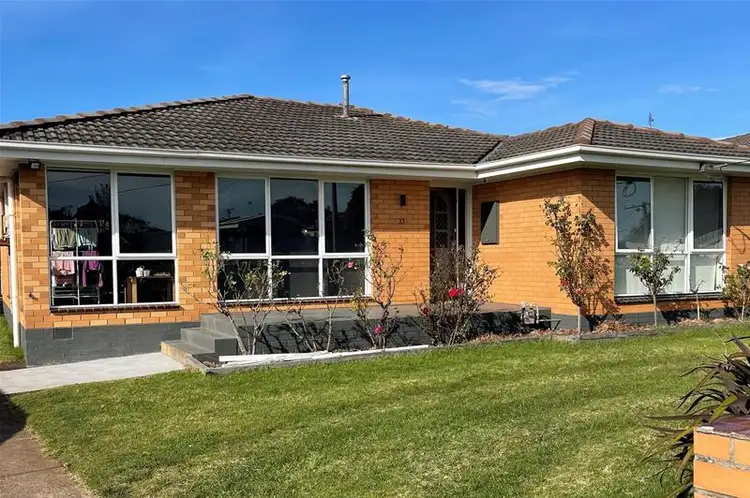 33 Pecten Avenue, Warrnambool VIC 3280