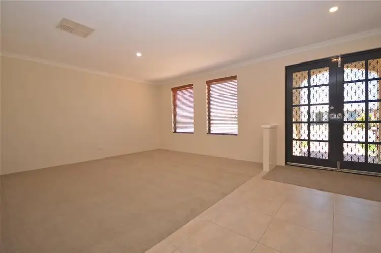 Fifth view of Homely house listing, 6 Celtic Crescent, Shoalwater WA 6169