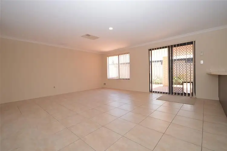 Seventh view of Homely house listing, 6 Celtic Crescent, Shoalwater WA 6169