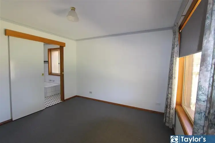 Sixth view of Homely house listing, 2/24 Arunta Drive, Salisbury Heights SA 5109