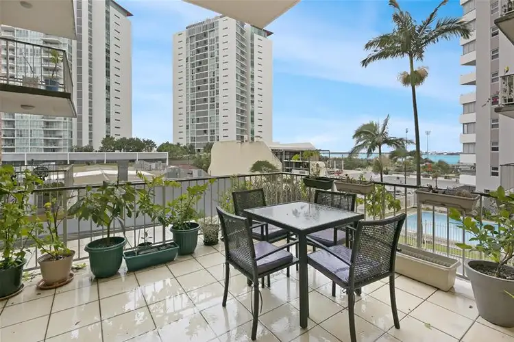 3/72 Marine Parade, Southport QLD 4215
