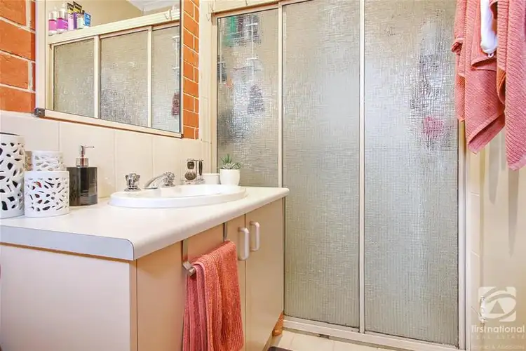 Sixth view of Homely unit listing, 1/110 Lawrence Street, Wodonga VIC 3690