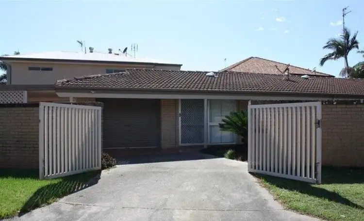 Fifth view of Homely house listing, 9 Fairway Avenue, Southport QLD 4215