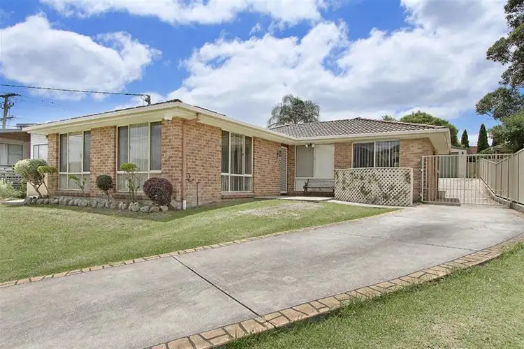 38 Oakville Road, Edgeworth NSW 2285