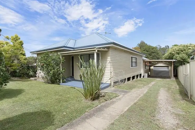 25 Lachlan Road, Cardiff NSW 2285