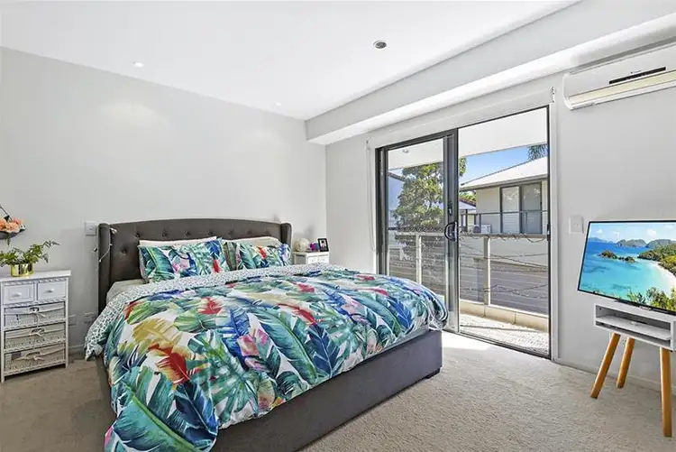 Fifth view of Homely townhouse listing, 2/75 Benowa Road, Southport QLD 4215