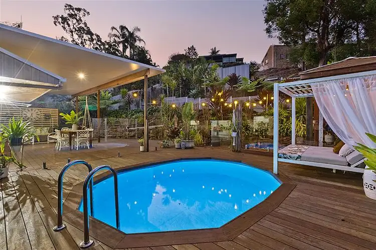 11 Heartwood Avenue, Elanora QLD 4221