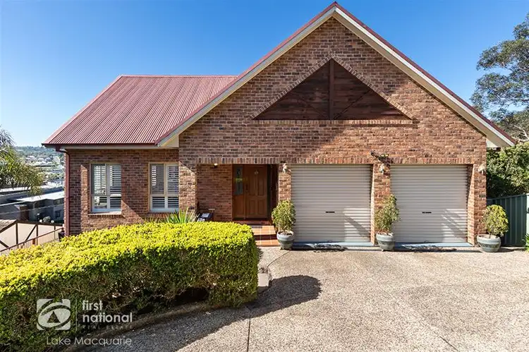 54 Tomaga Parade, Mount Hutton NSW 2290