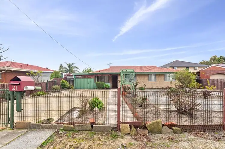 21 Hawkshead Way