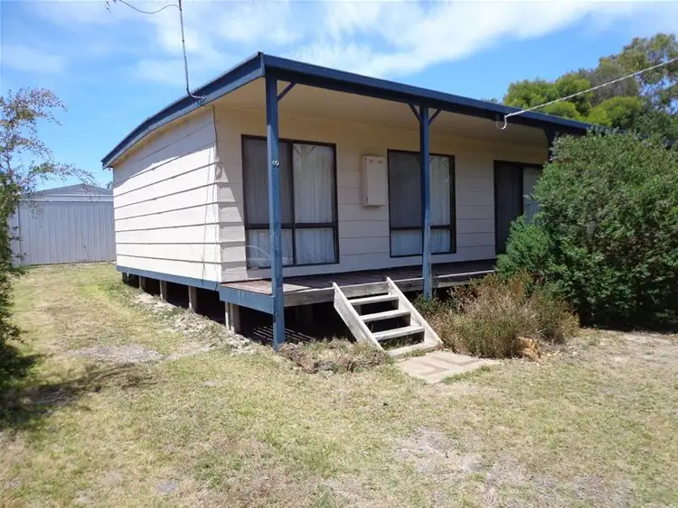 60 Goodlett Avenue, Loch Sport VIC 3851