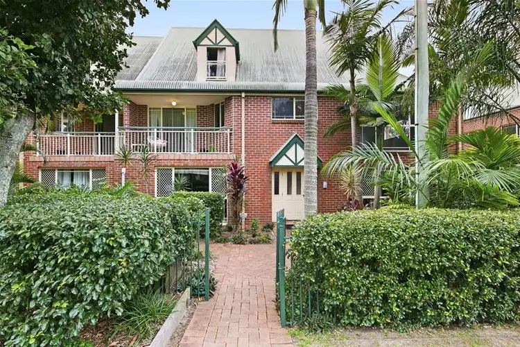 16/51 Pohlman Street, Southport QLD 4215
