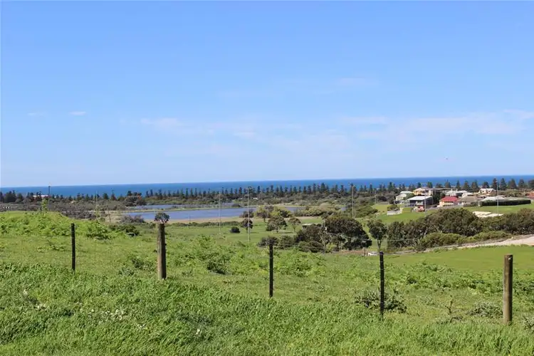 Seventh view of Homely house listing, 4/288 Merri Crescent, Warrnambool VIC 3280
