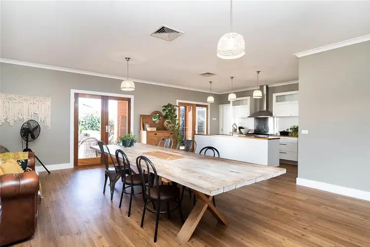 Fifth view of Homely house listing, 14 Christian Court, Mildura VIC 3500