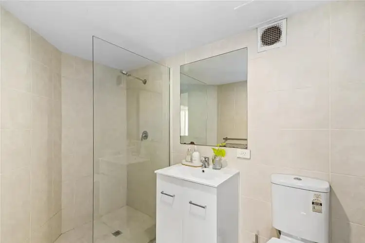 Fifth view of Homely unit listing, 5/1187 Gold Coast Highway, Palm Beach QLD 4221