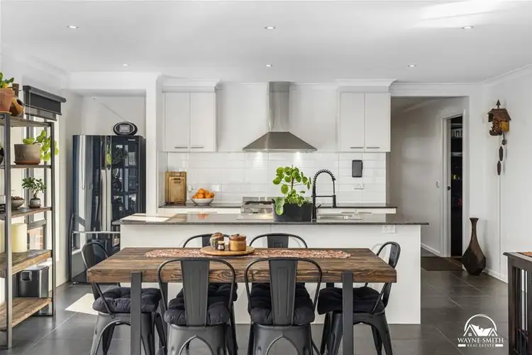 4 Mailman Court, Kilmore VIC 3764