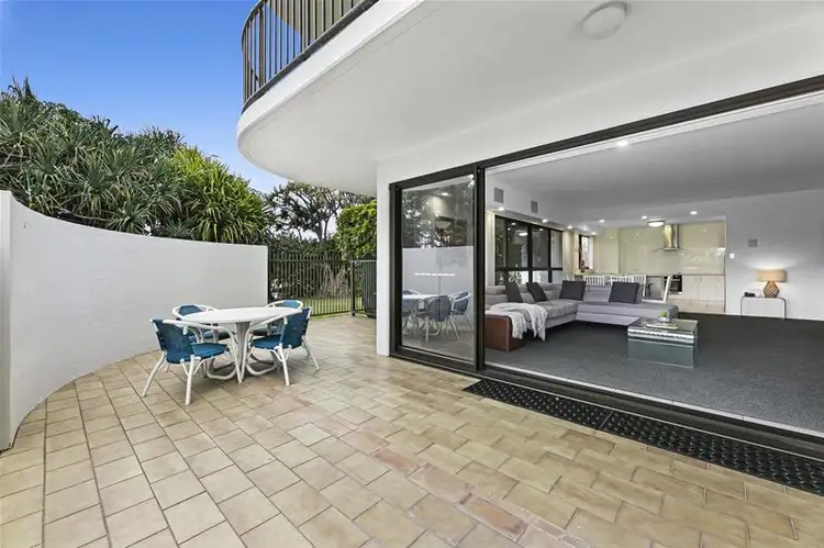 2/3645 Main Beach Parade, Main Beach QLD 4217
