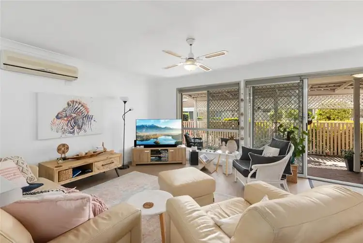 33/154 Currumbin Creek Road, Currumbin Waters QLD 4223