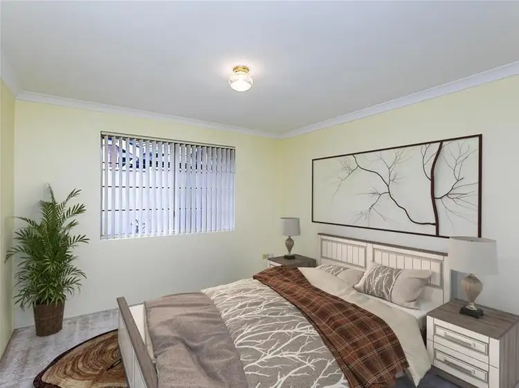Fifth view of Homely unit listing, 8/2 Corander Gardens, Carine WA 6020