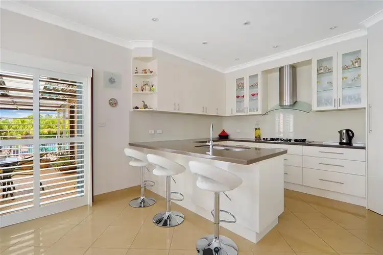 27 Greenwood Avenue, Narraweena NSW 2099