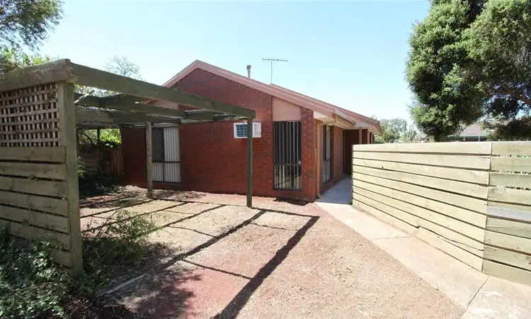 13 Barnong Close, Kurunjang VIC 3337