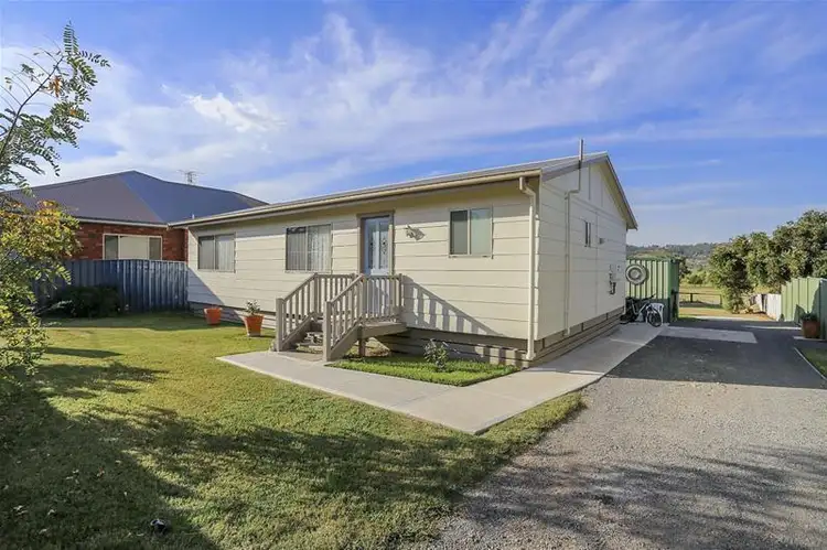 8 Pagan Street, Jerrys Plains NSW 2330