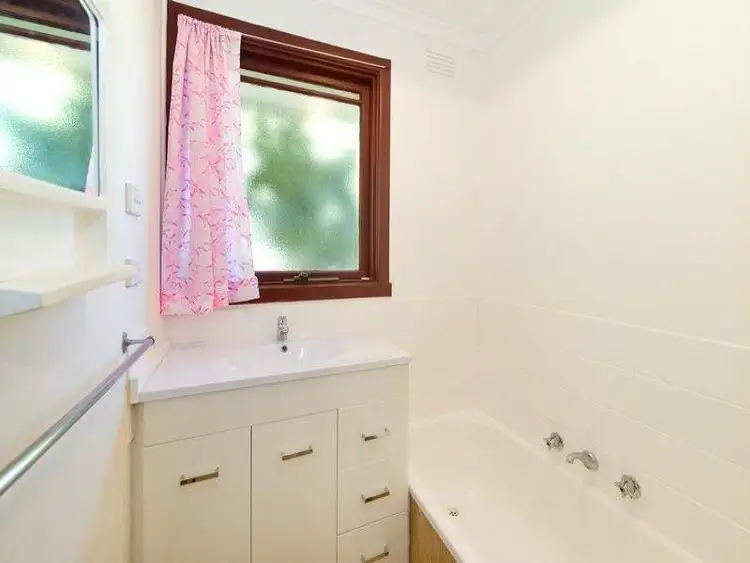 Sixth view of Homely unit listing, 2/11 Charles Street, Ringwood East VIC 3135