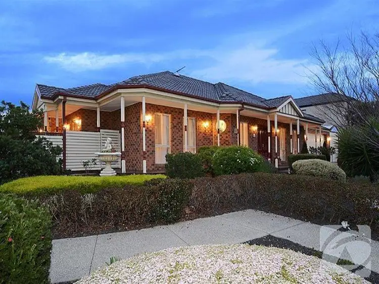 1 Como Glen, Caroline Springs VIC 3023
