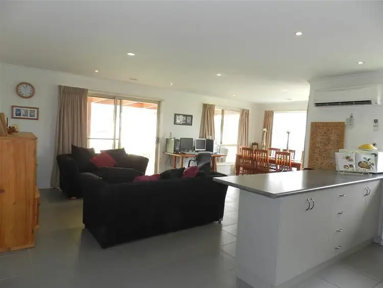 Sixth view of Homely house listing, 5 Haddon Court, Yass NSW 2582