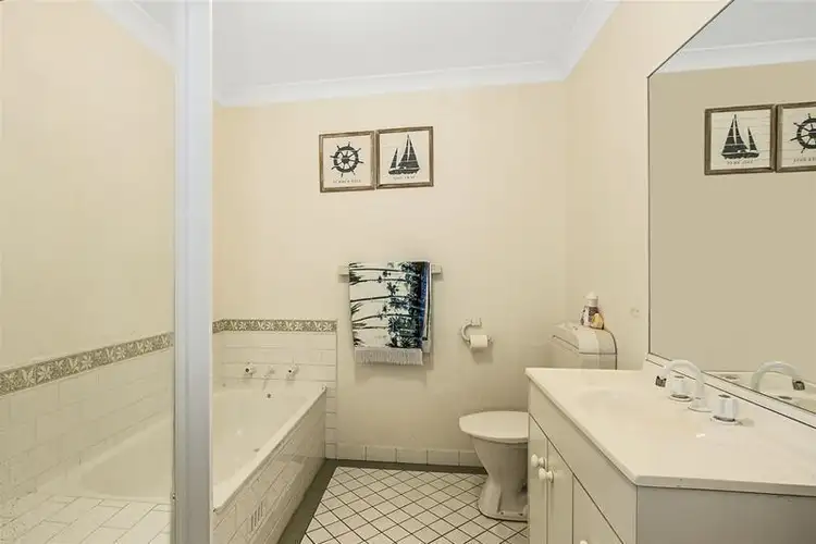 Sixth view of Homely semi-detached listing, 36a Treeview Place, Mardi NSW 2259