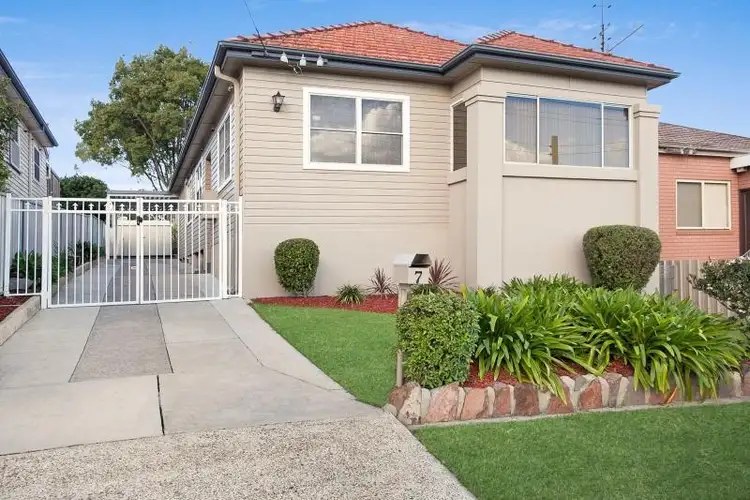 7 Vides Street, Cardiff NSW 2285